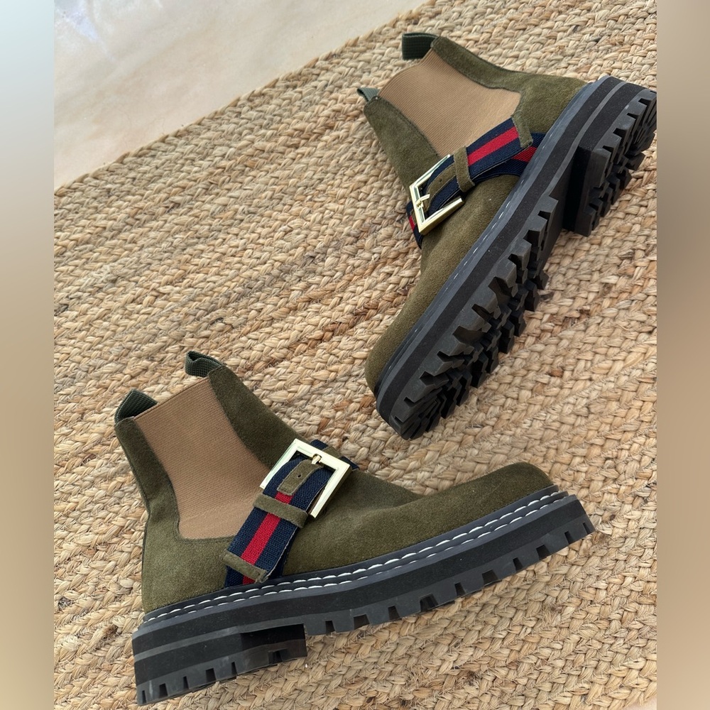 CECELIA NEW YORK Olive Ankle Boots with Buckle